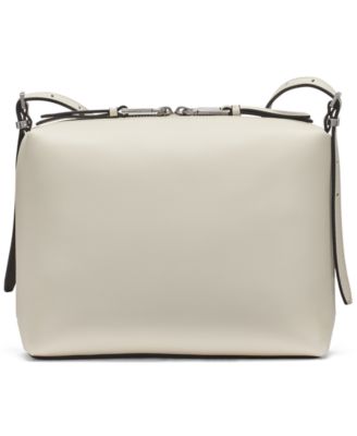 Lowen Top Zipper Crossbody