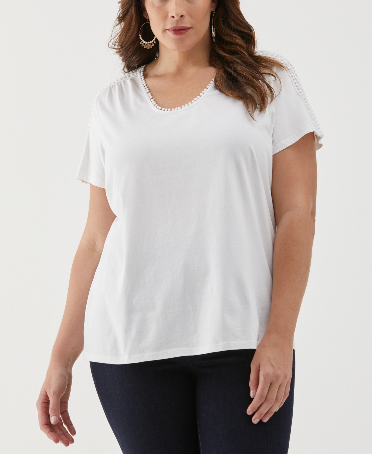 Ella Rafaella Plus Size Dot Trim Short Sleeve Top In White