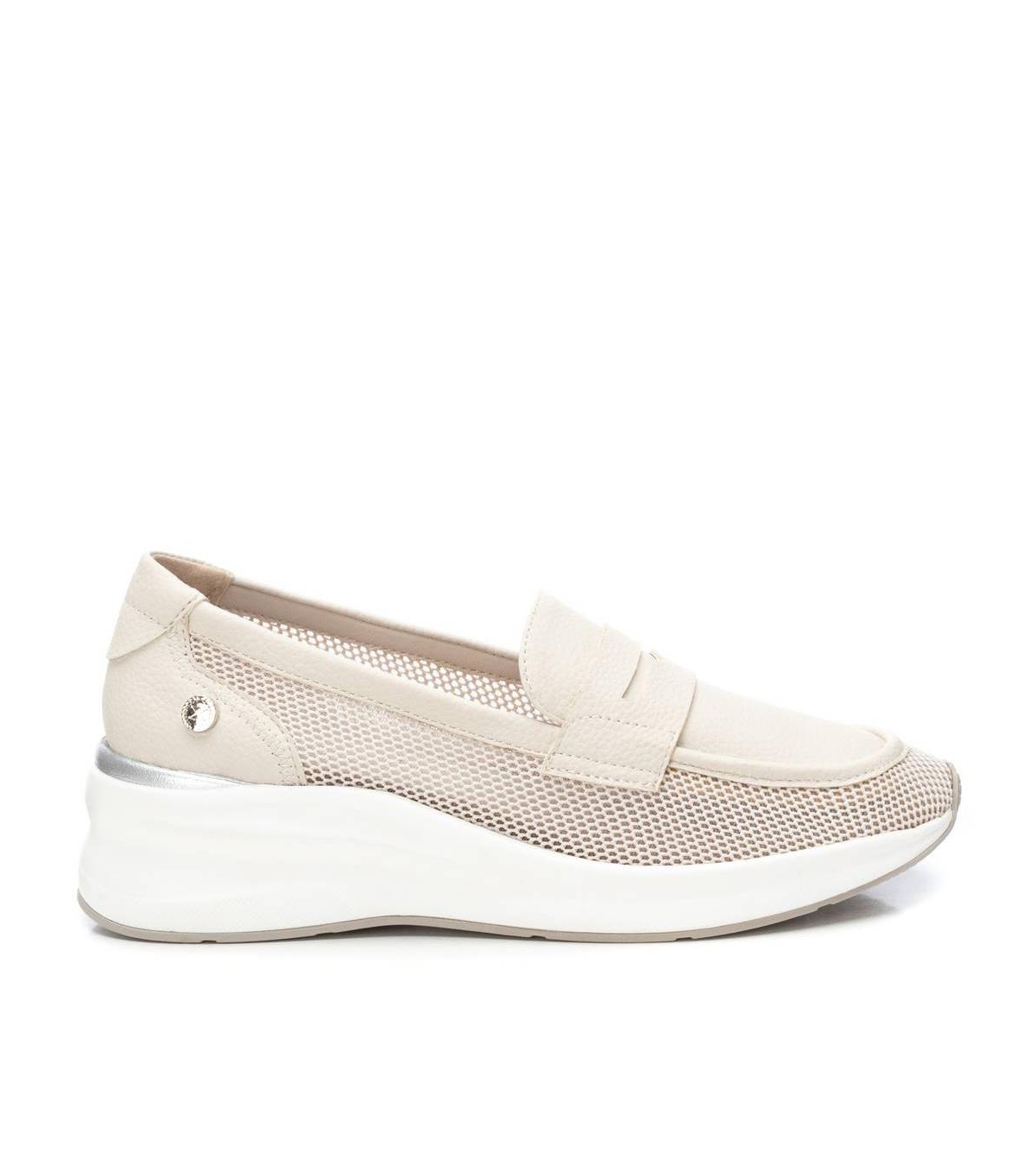 Women's Mesh Loafers By Xti - Nude