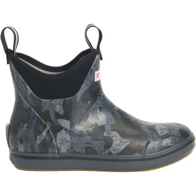 Women's 6 in Black Camo Ankle Deck Boot