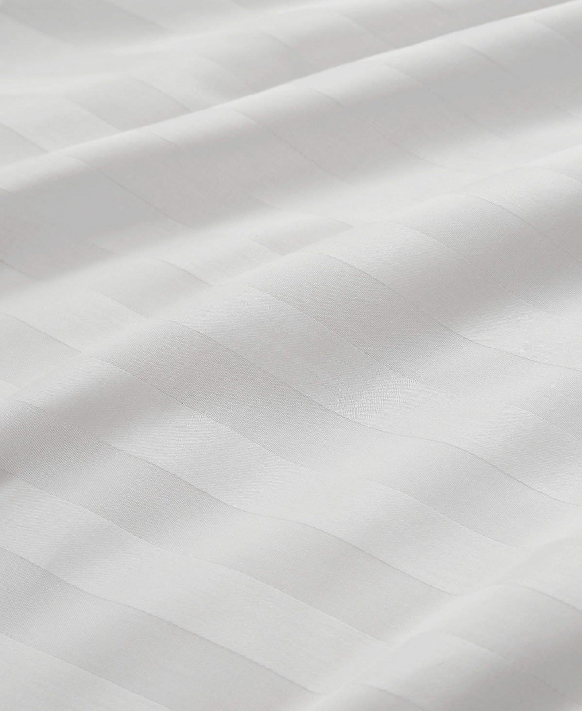 Juicy Couture Royal Dreams Damask Stripe 300-thread Count Sateen Cotton 4-pc. Sheet Set, Queen In Brilliant White