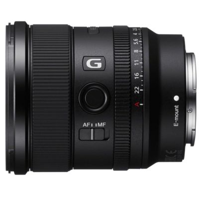 FE 20mm f/1.8 G Lens, Bundle with 67mm Digital Essentials Filter Kit and 15x15" Lens Wrap