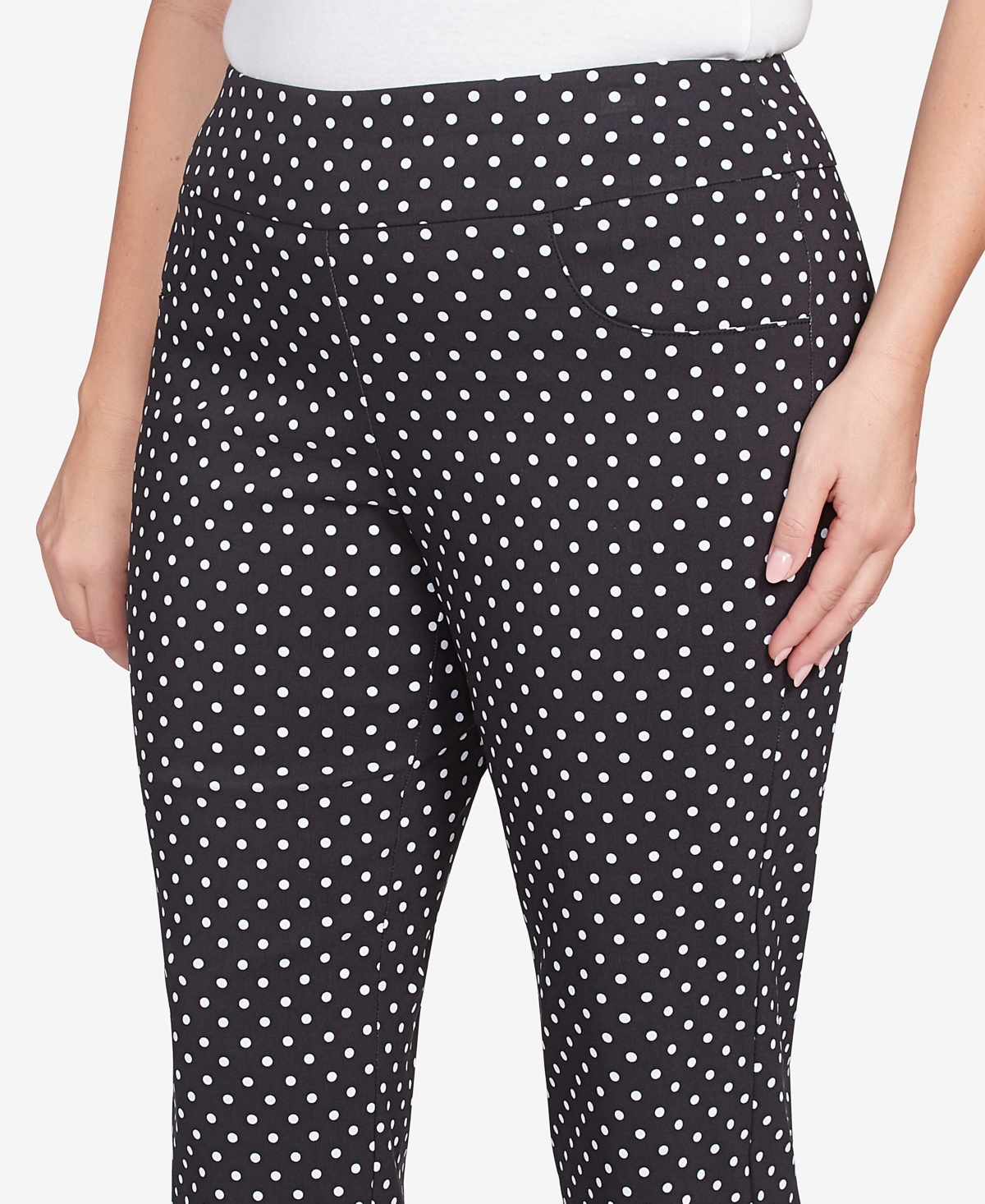 Hearts Of Palm Plus Size Polka Dot Print Capri Pants In Black Multi