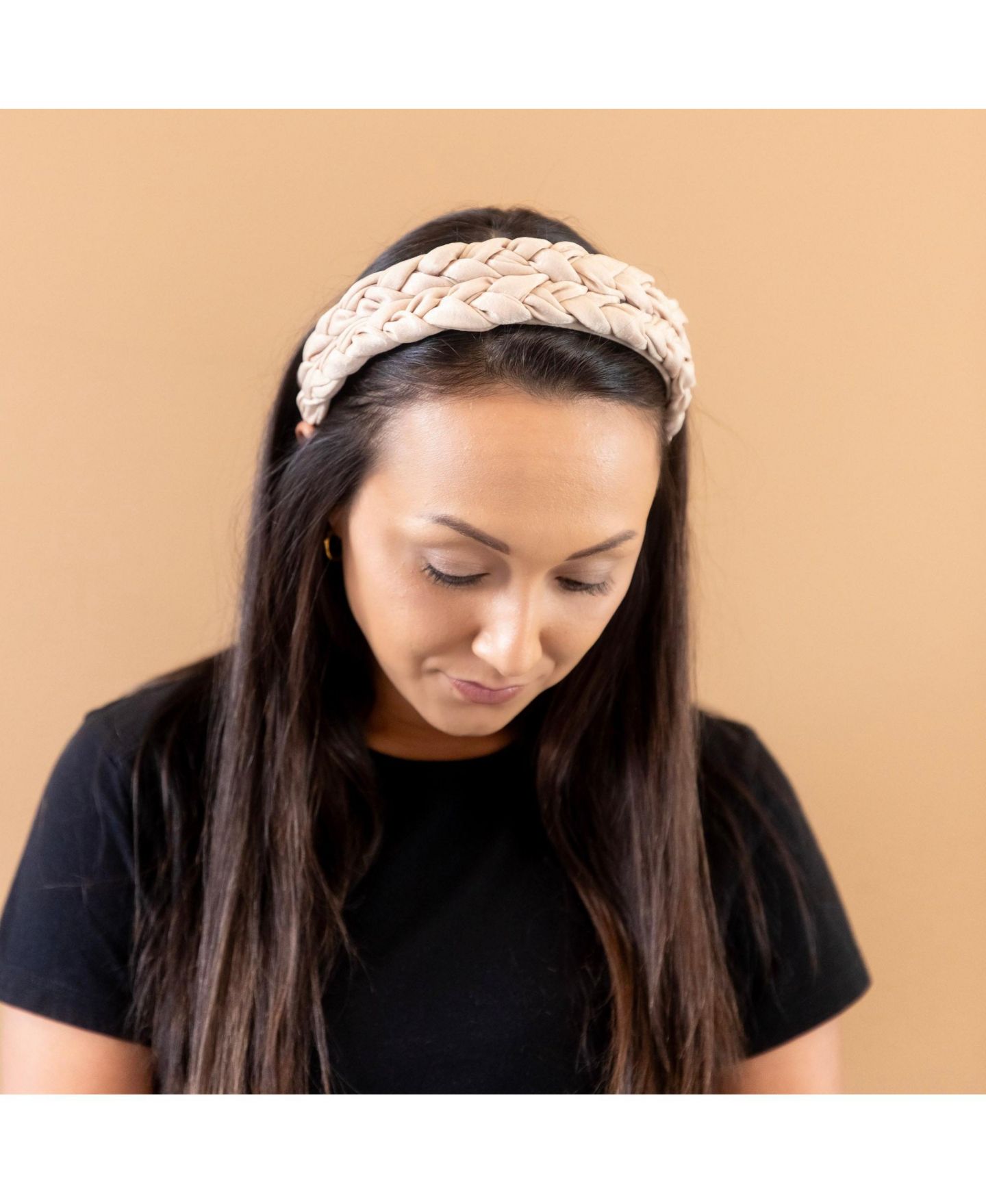 Женские аксессуары для волос Headbands of Hope Blushing Braid Headband - Taupe, цвет: Серо-коричневый — фото 3