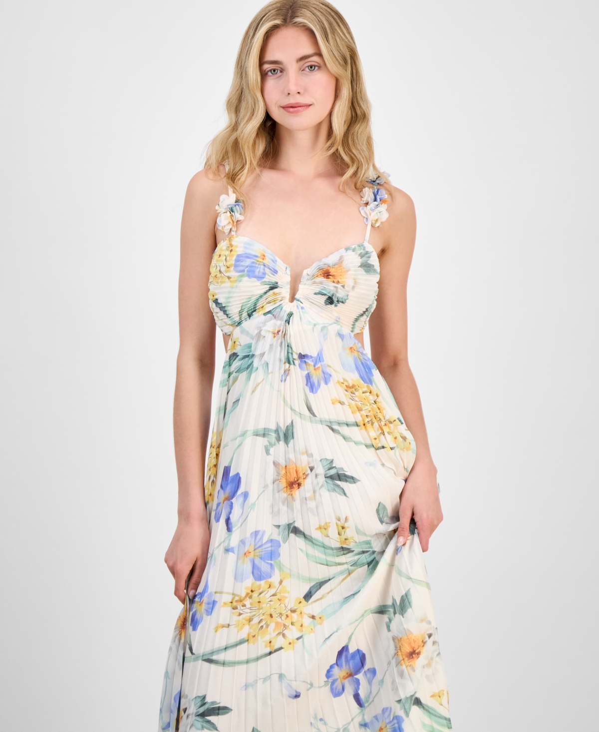 Astr Emese Floral Pleated Maxi Dress In Blue Multi Floral In Multi