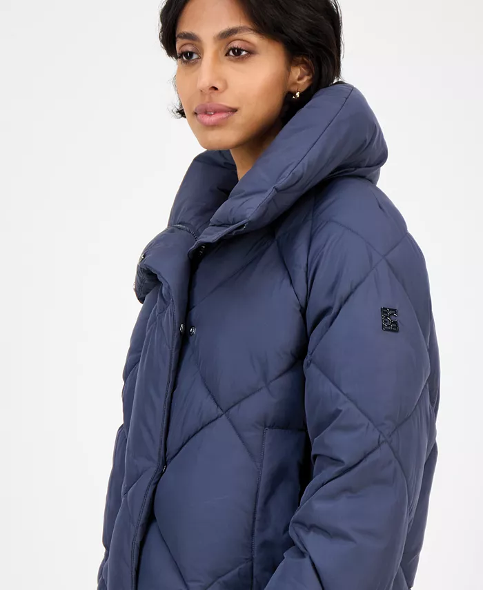 Women's Short Diamond Puffer Coat - thumbnail 3