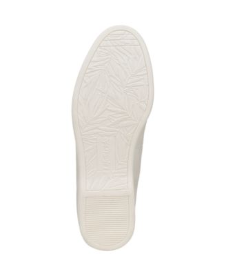 Women's Maura Round Toe Ballerina Flats