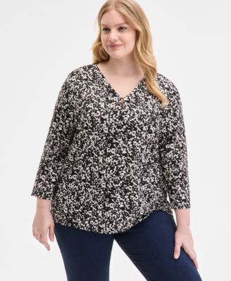 Plus Size Floral-Print Top