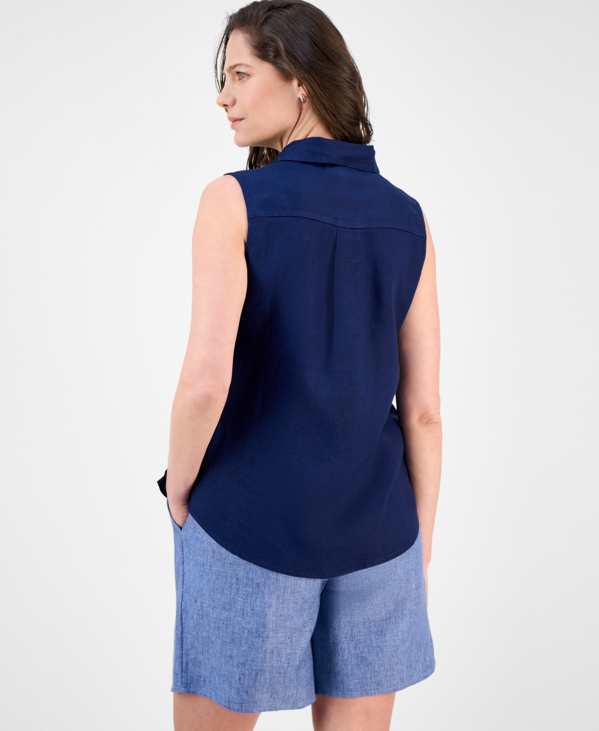 CHARTER CLUB WOMEN'S 100% LINEN SLEEVELESS BUTTON-FRONT SHIRT, EXCLUSIVELY AT MACY'S 