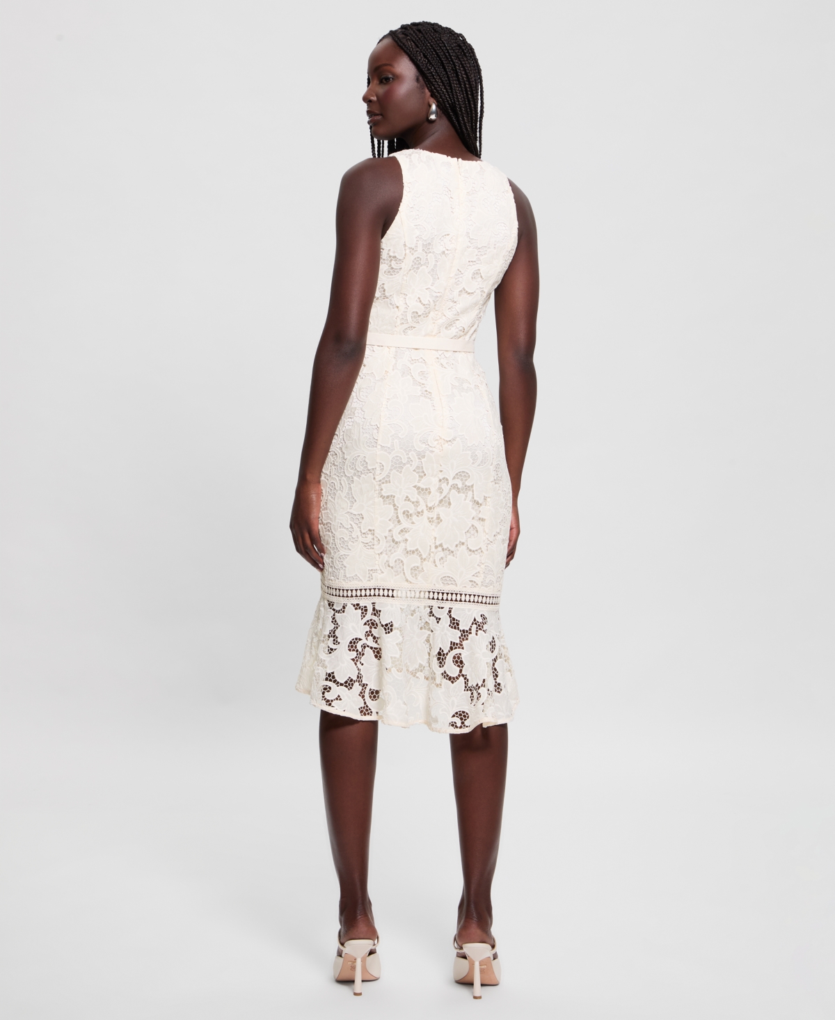 Guess Itzel Lace Sleeveless Sheath Dress In White