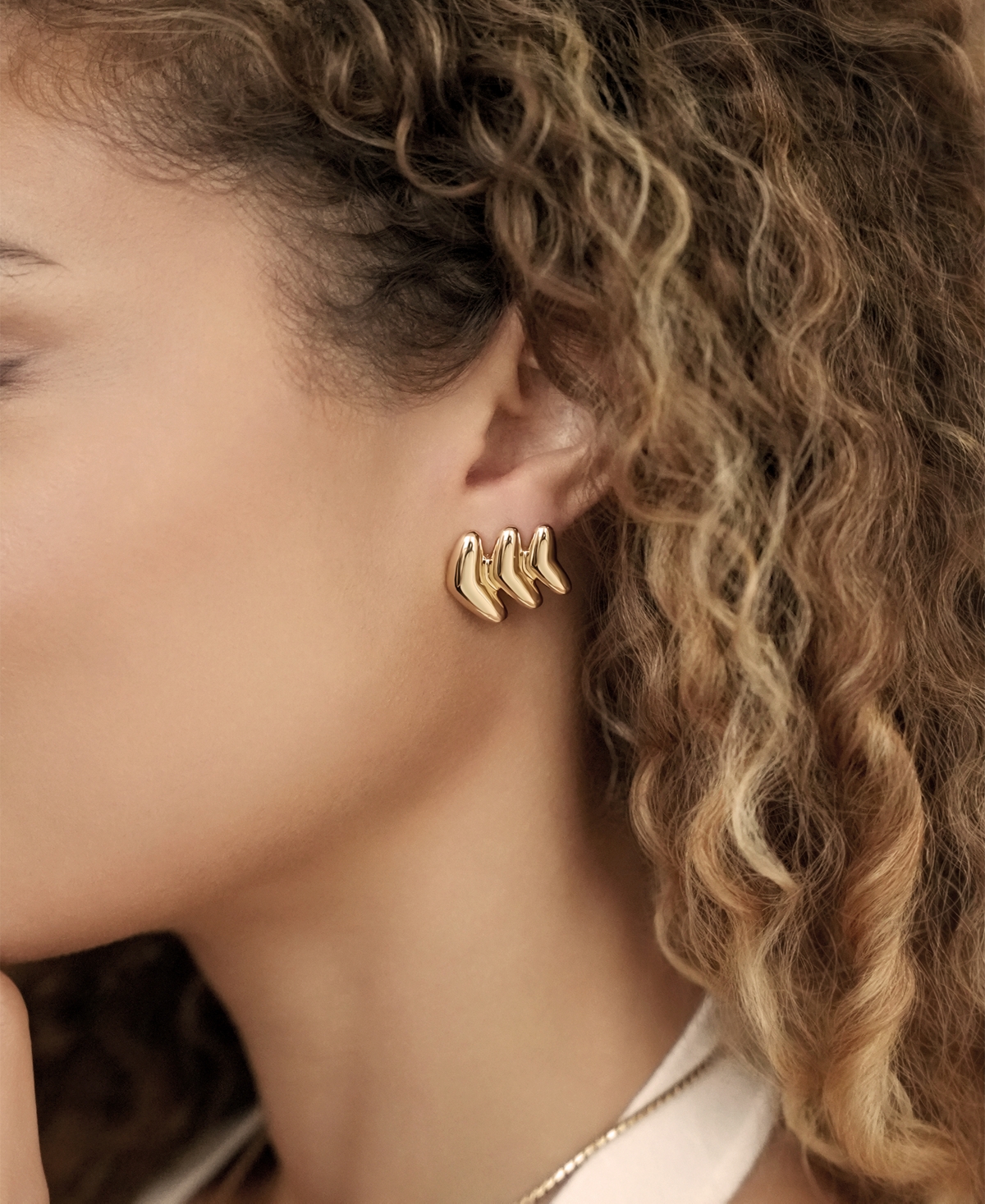Ettika Metal Moderna Stud Earrings