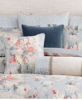 Penelope Velvet Decorative Pillow, 20" x 20"