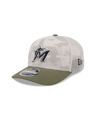 New Era - Men's Light Beige/Olive Miami Marlins 2025 Armed Forces Day 9SEVENTY Adjustable Hat
