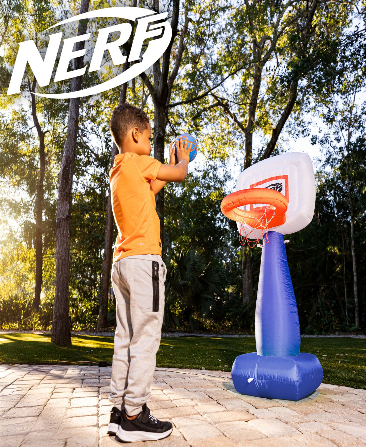 Детские игрушки Franklin Sports AirHoop 54" Built-in Blower Inflatable Basketball Hoop Set, Ages 3+ — фото 4
