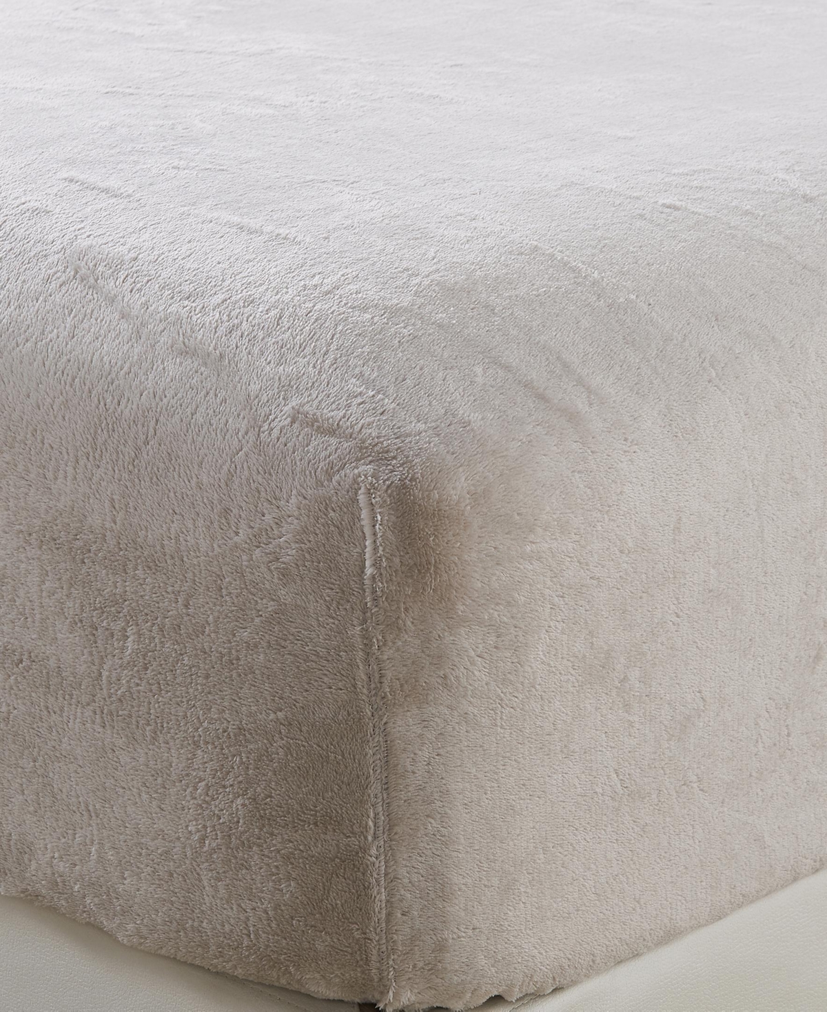 Linery & Co. Soft Plush Velvet Single Fitted Sheet