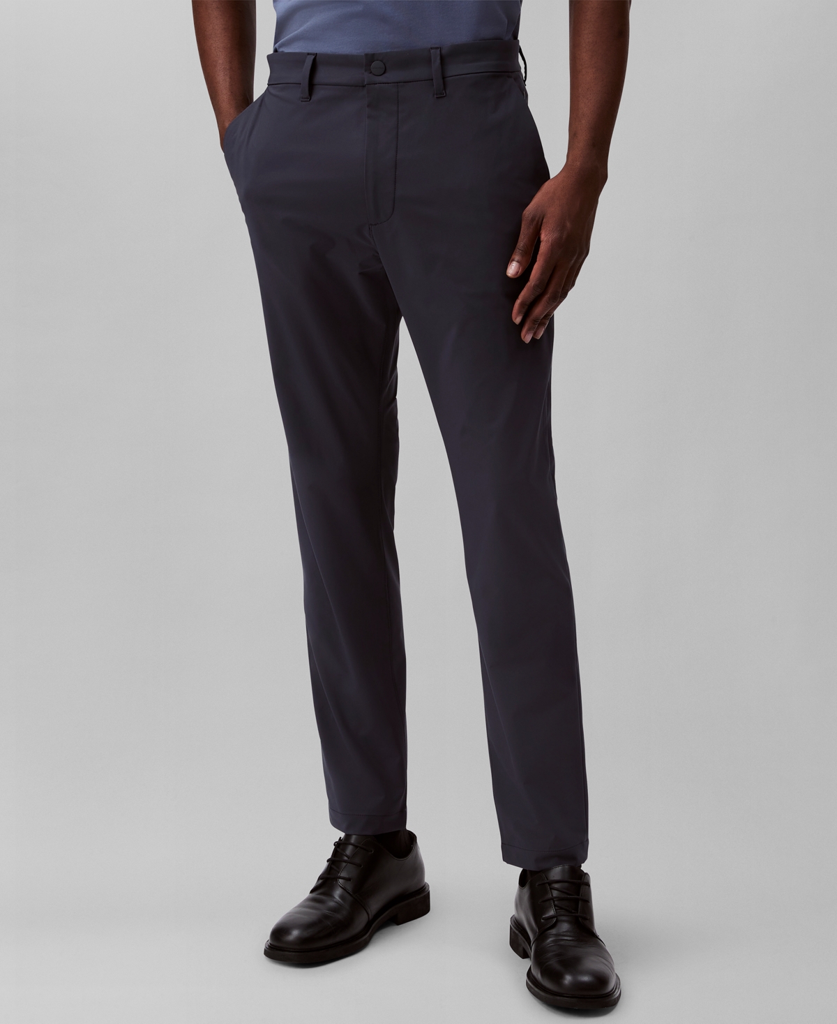 Calvin Klein Men's Slim-fit Stretch Wrinkle-resistant Tech Pants