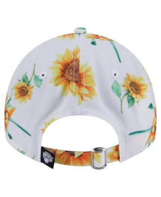 Women's White New York Knicks Adventure Flower 9TWENTY Adjustable Hat