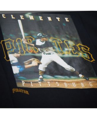 Men's Roberto Clemente Black Pittsburgh Pirates Legends Collection Vintage Logo T-Shirt