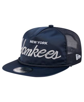 New Era - Men's Navy New York Yankees Retro Satin Script Golfer Adjustable Hat