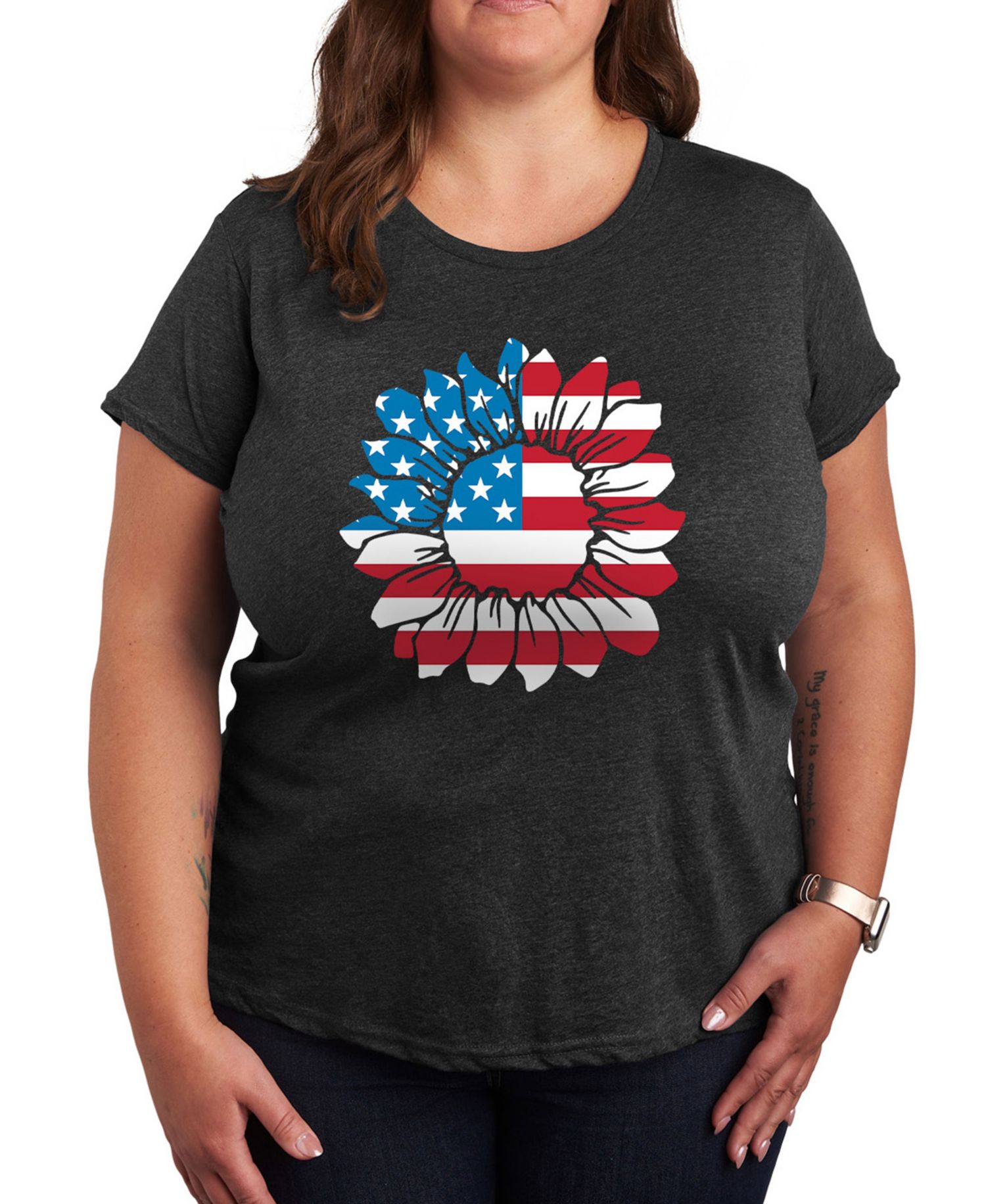 Plus Size Americana Daisy Graphic Crew Neck T-Shirt