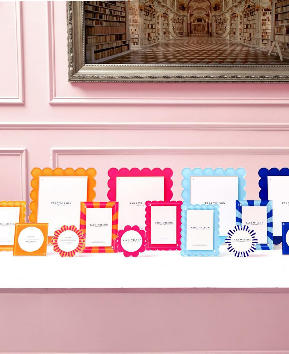 Tara Wilson Designs Scallop Frame, 4" X 6", 5" X 7"