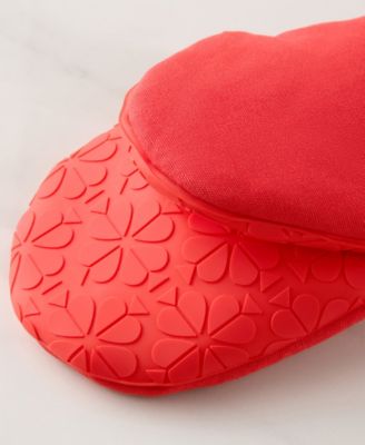 Spade Flower Soft Silicone Mini Mitt Set, 5.5" x 8"