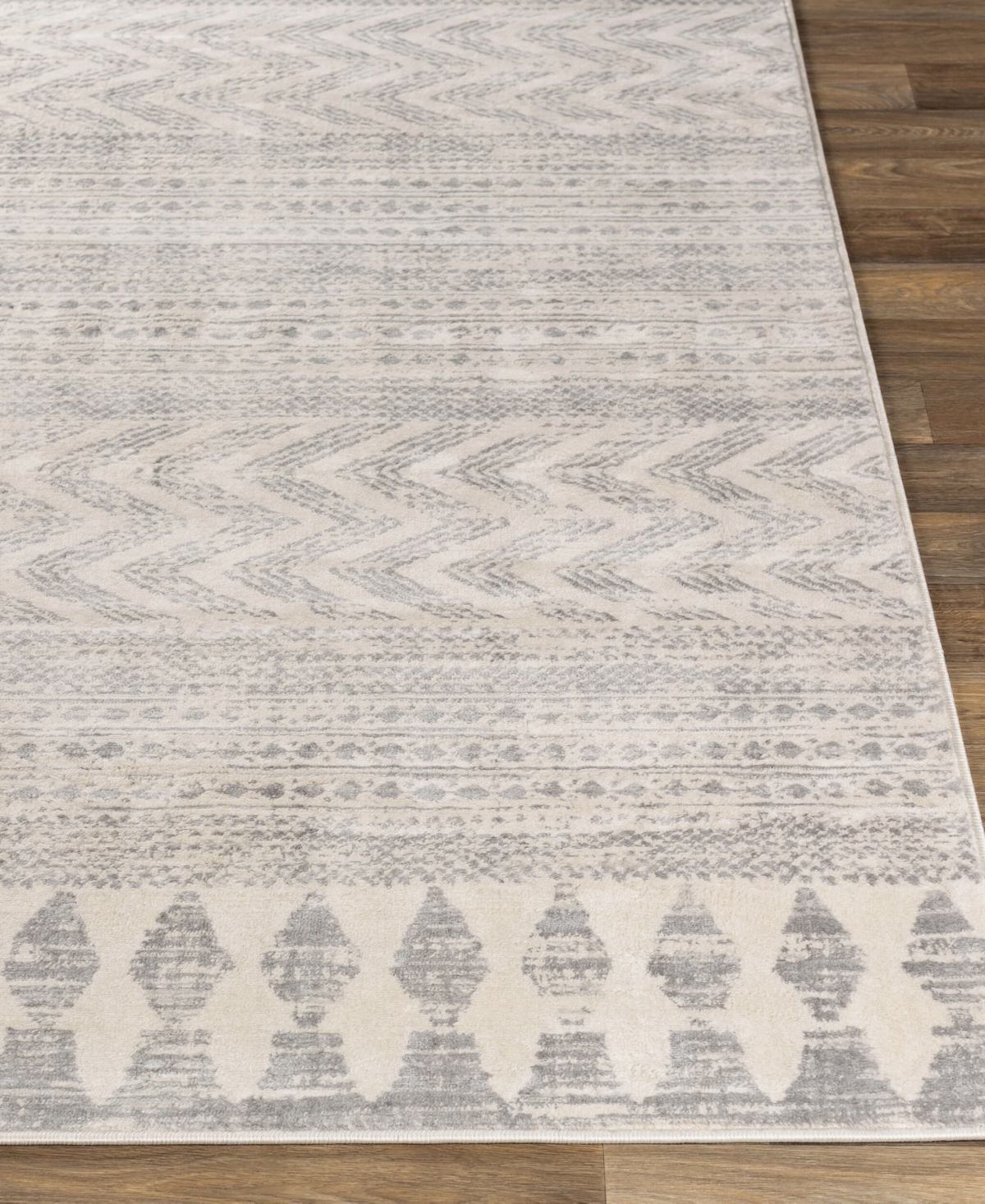 Livabliss Roma Rom 2329 Rug Collection