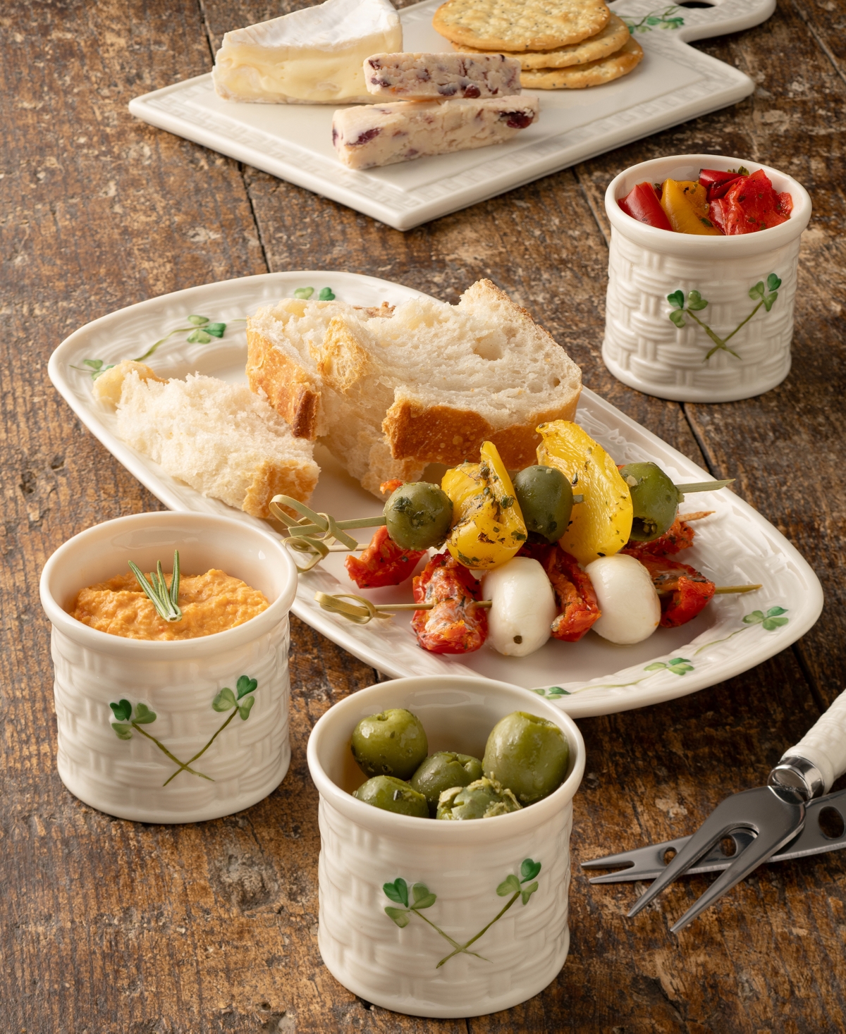 Belleek Pottery Shamrock Dip Bowls, 4 Pieces