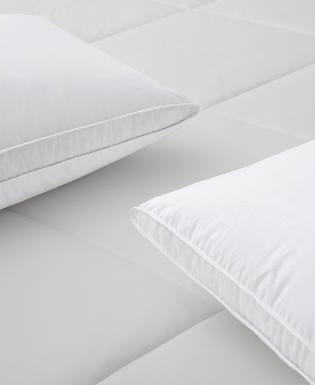 Unikome Medium Soft Goose Down and Feather Gusseted 2-Pack Pillows