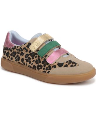 Women's Tucson Low Top Lace Up Platform Sneakers