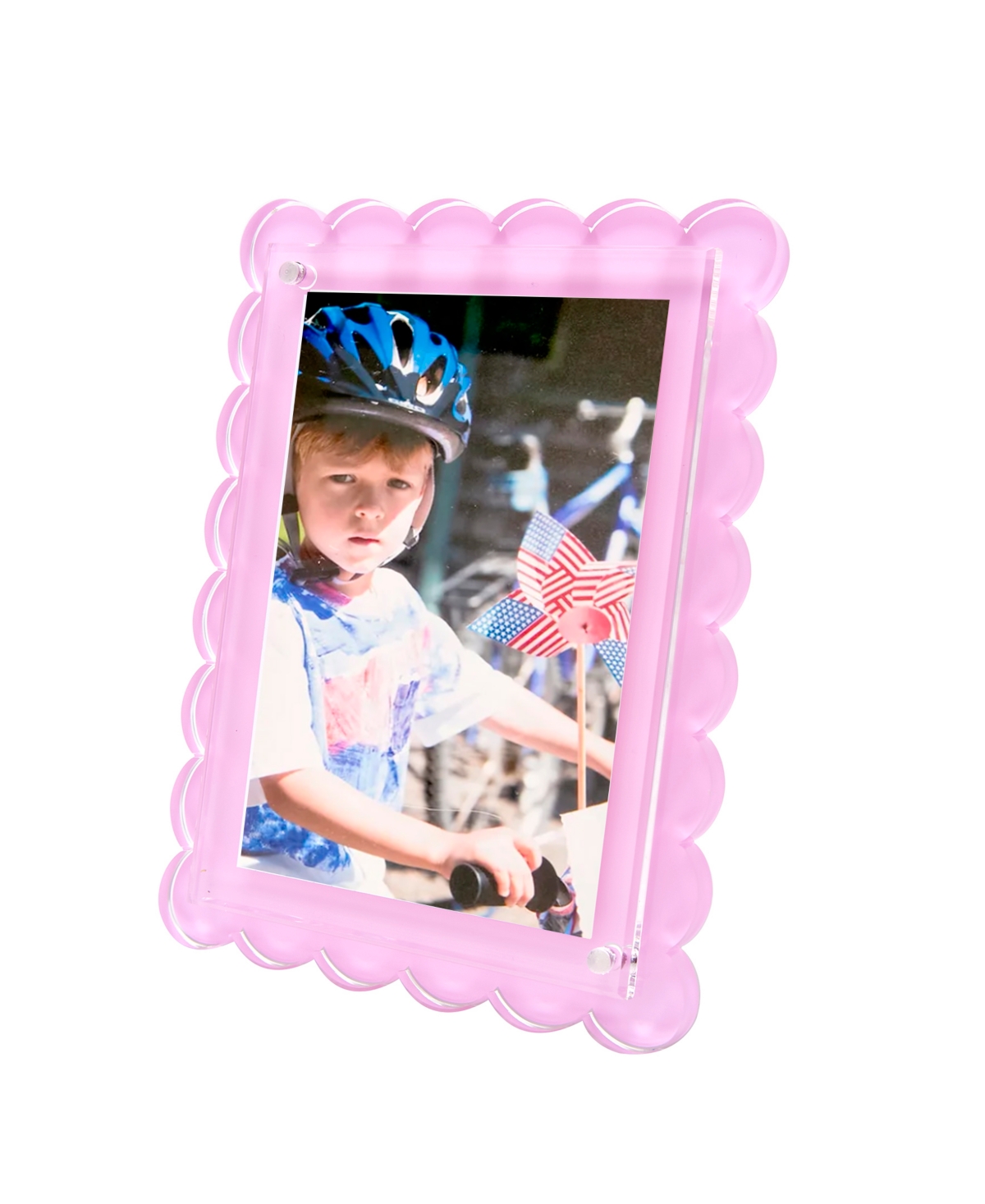 Tara Wilson Designs Scallop Frame, 4" X 6", 5" X 7"