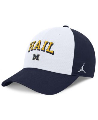 Jordan - Men's White/Navy Michigan Wolverines Club Swoosh Performance Adjustable Hat