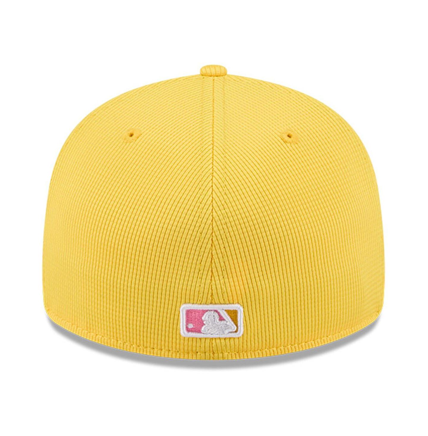 Мужская кепка New Era Yellow San Diego Padres City Connect Batting Practice Low Profile 59FIFTY Fitted Hat — фото 4
