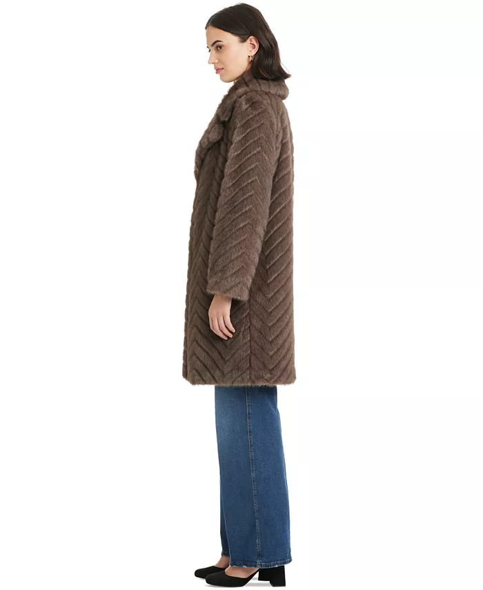 Women's Chevron Textured Faux-Fur Coat - thumbnail 7