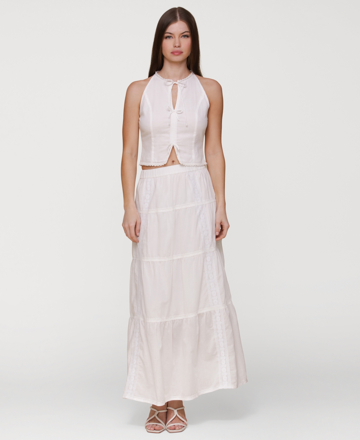 Avec Les Filles Women's Lace-up Cotton Halter Top In White