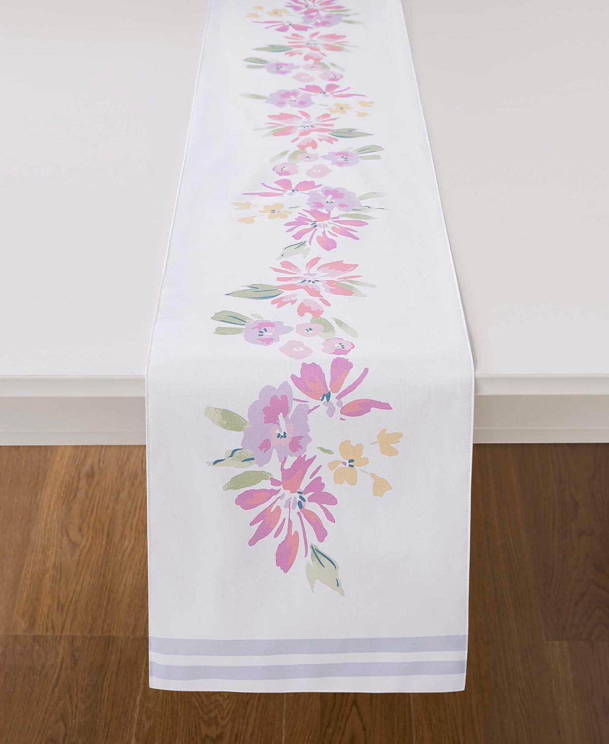 Izod Catalina Runner, 14" X 72" In Multi