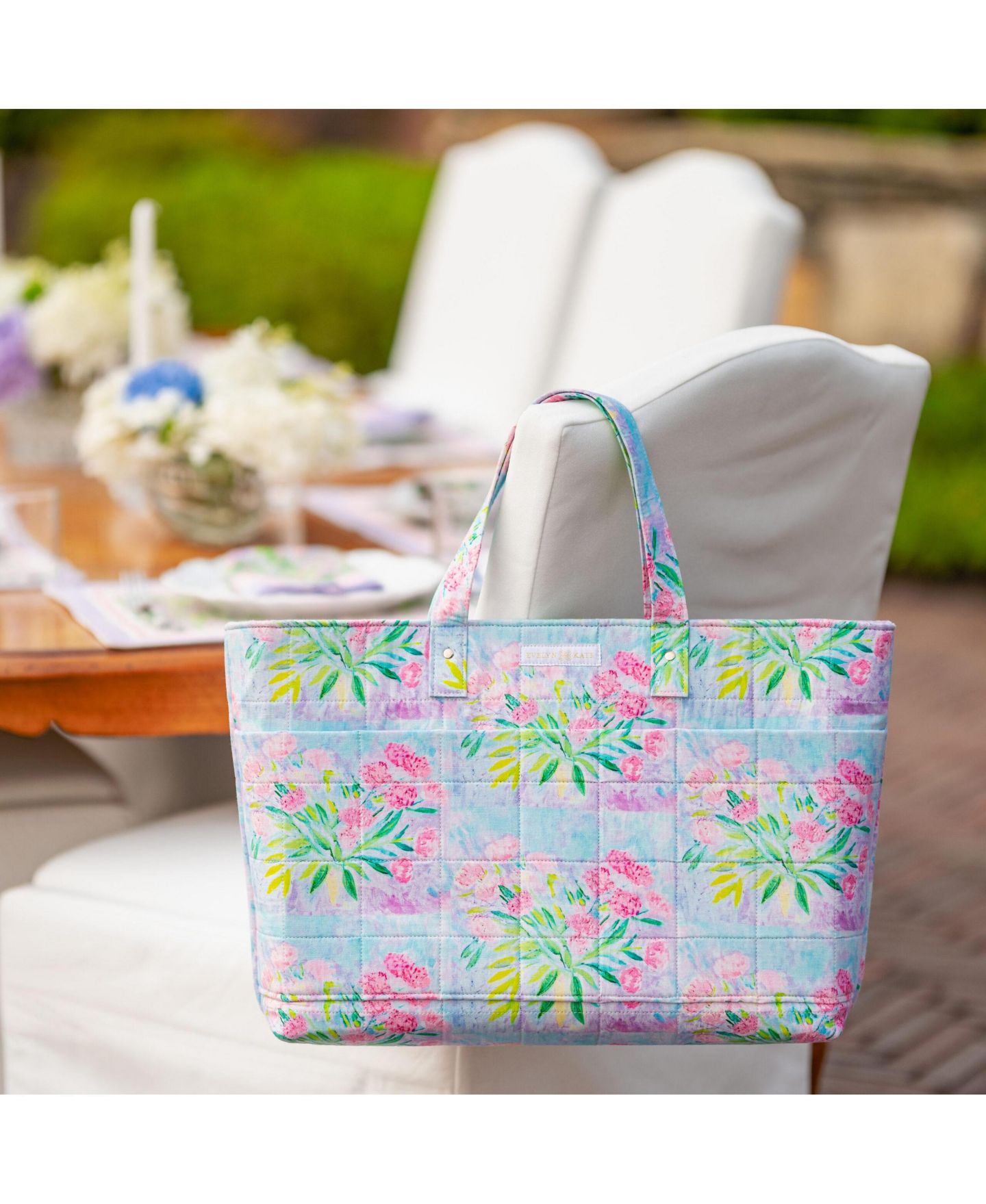 Женская сумка EVELYN & KATE Floral Quilted Tote, цвет: Розовый пионовый — фото 5