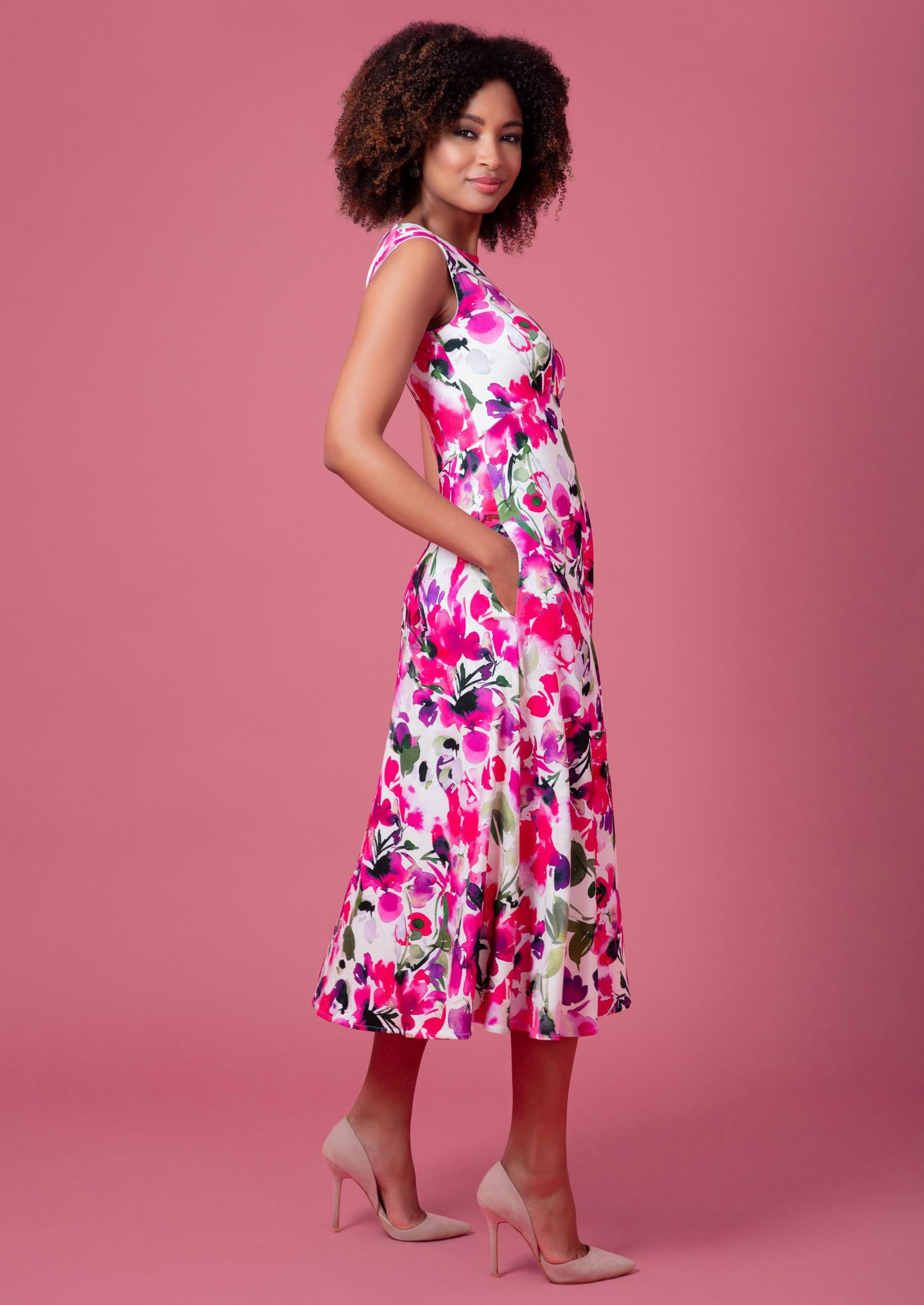 Women's Luna Boat Neck Sleeveless Midi Dress