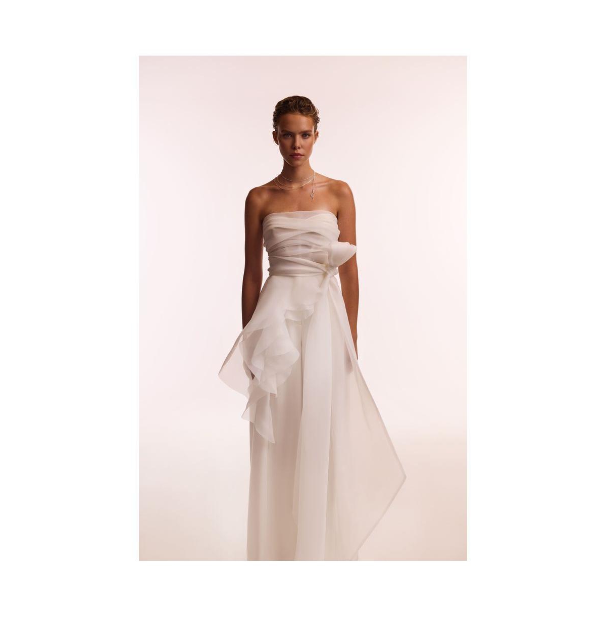 Women's Dreamy off-shoulder blouse with meringue flounces - White