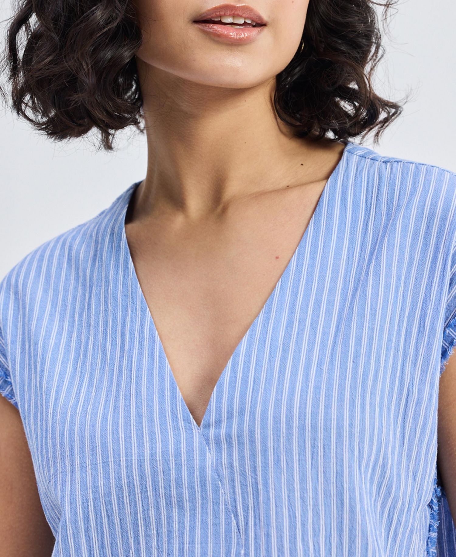 Women's Boxy V-neck Top with Fray Detail