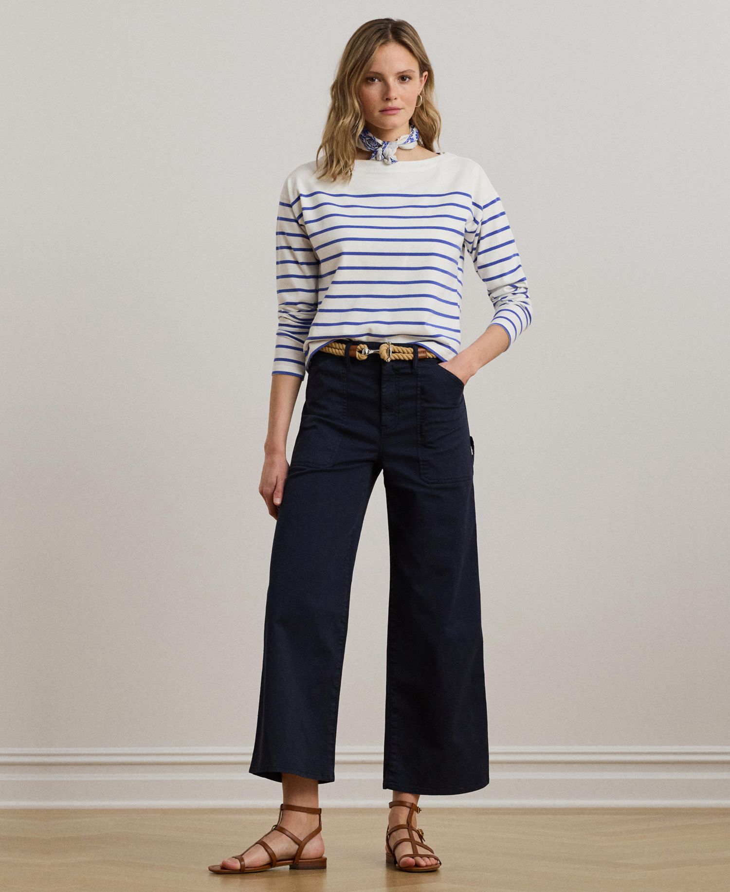 Women's Stretch Chino Wide-Leg Cropped Pants