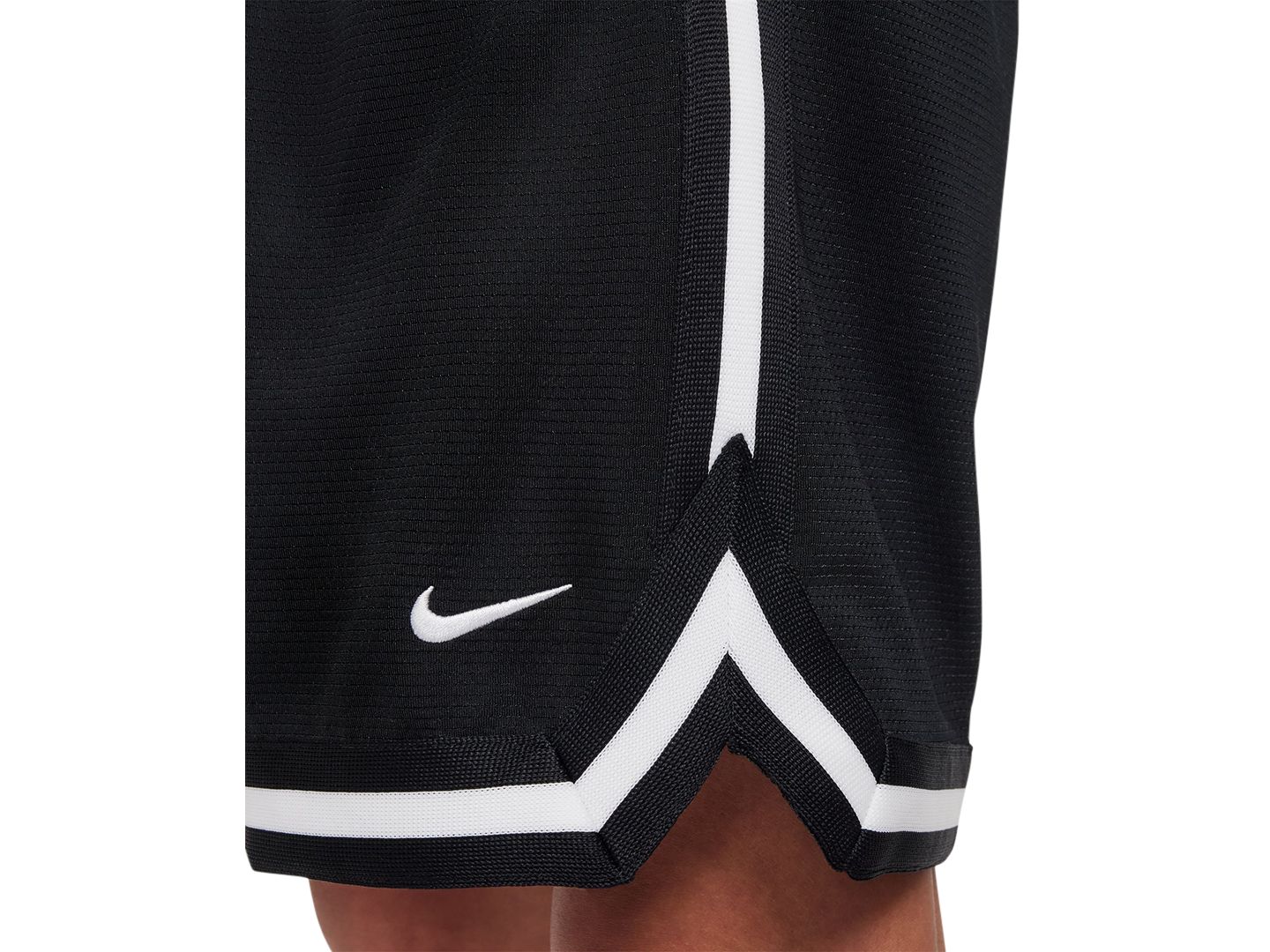 Шорты Nike Dri-FIT DNA Basketball Shorts для мальчиков, цвет: Чёрный / Белый — фото 4