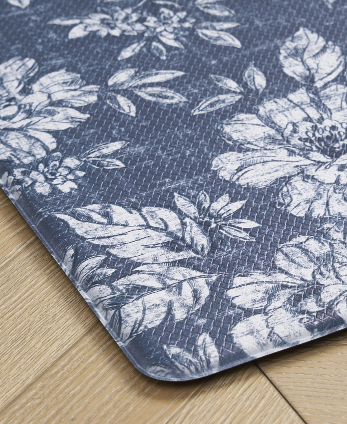 Laura Ashley Iris Wellness Mats, 17.5" X 32"