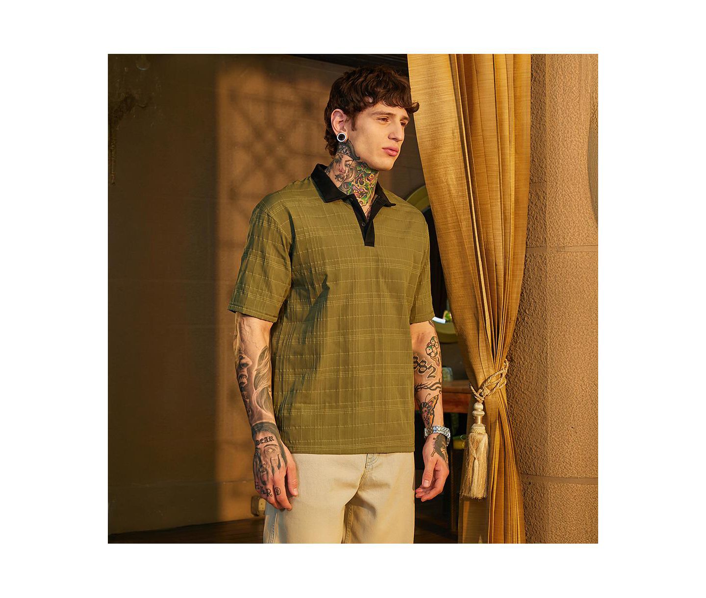 Мужская футболка Cahoot Campus Sutra Olive Green and Onyx Black Contrast Grid Polo, цвет: Зелёный — фото 4