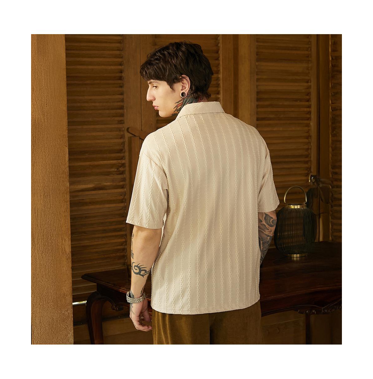 Campus Sutra Men's Army Green Spiralknot-Tactile Oversized Polo T-Shirt