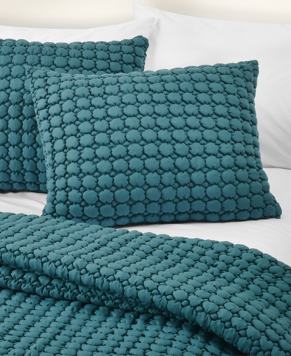 J By J Queen Bold Cloud Puff 3-pc. Quilt Set, King/california King