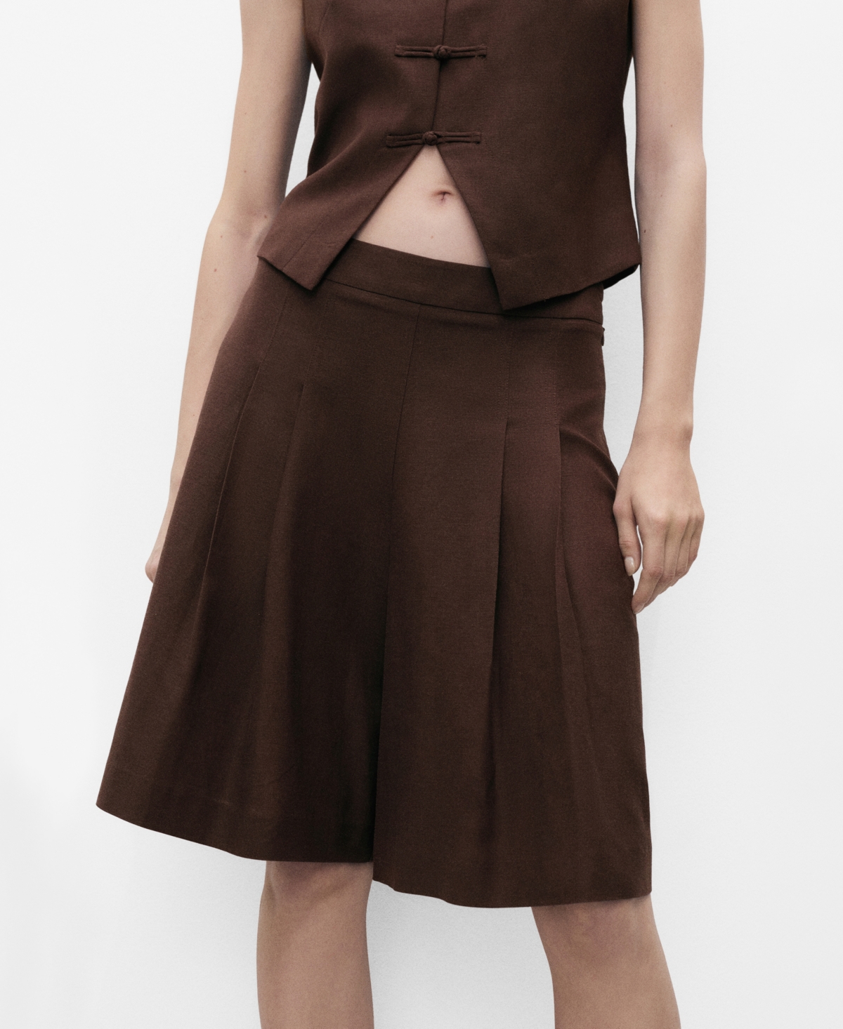 Women's Linen-Blend Suit Bermuda Shorts - Chocolate