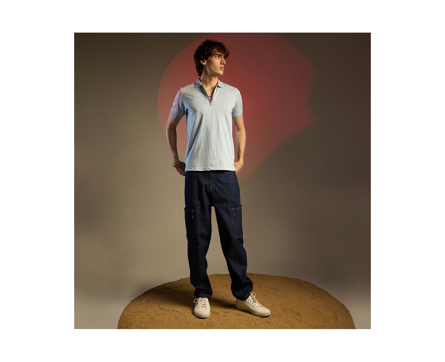 Men's Powder Blue Crevice-Lined T-Shirt