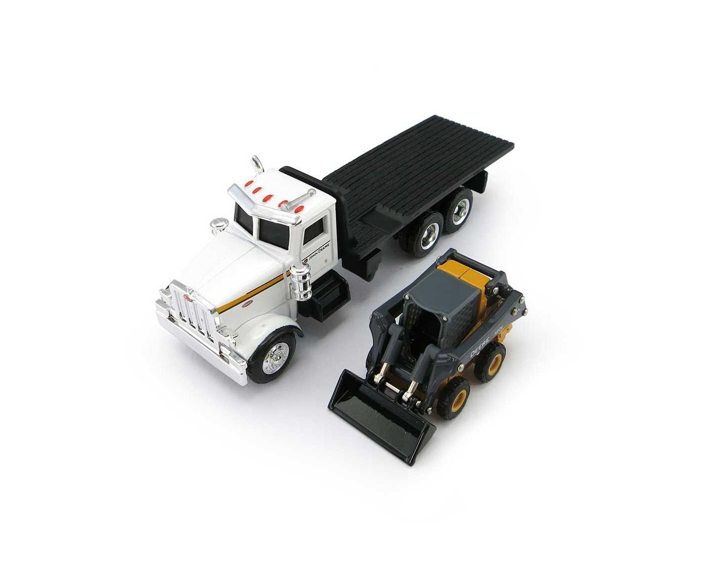 Детские игрушки ERTL 1/64 Scale John Deere Peterbilt Die-Cast Flatbed Truck With 320E Skid Steer, 2-Piece Set — фото 3