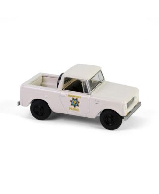 1/64 1964 Harvester Scout Half Cab California Highway Patrol Hot Pursuit